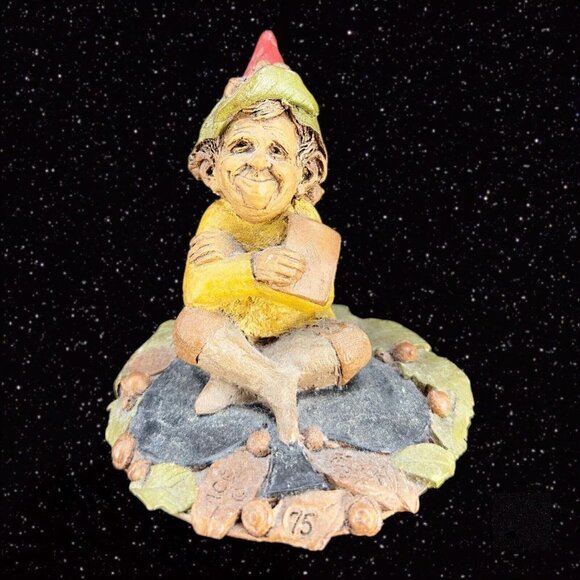 Tom Clark Gnome Figurine 1975 Vintage Studios Davidson NC Pixie W Book Figure - Picture 9 of 9